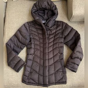 Patagonia Women's Downtown Loft Puffer Jacket Small